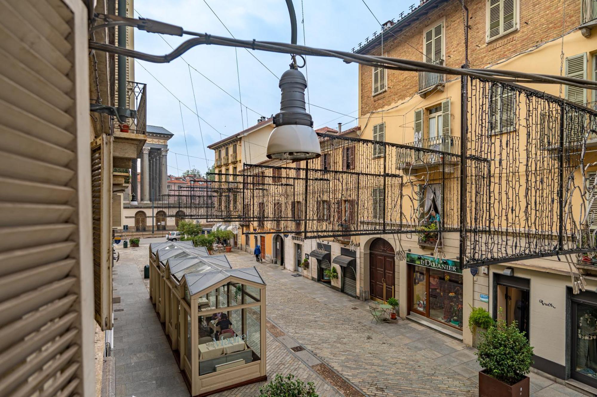 Loft Verga, Cuore E Stile In Centro A Torino Extérieur photo